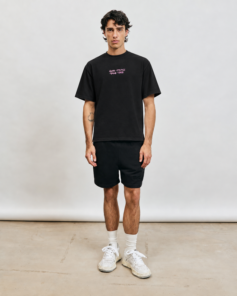 GOOD THINGS GRAPHIC TEE