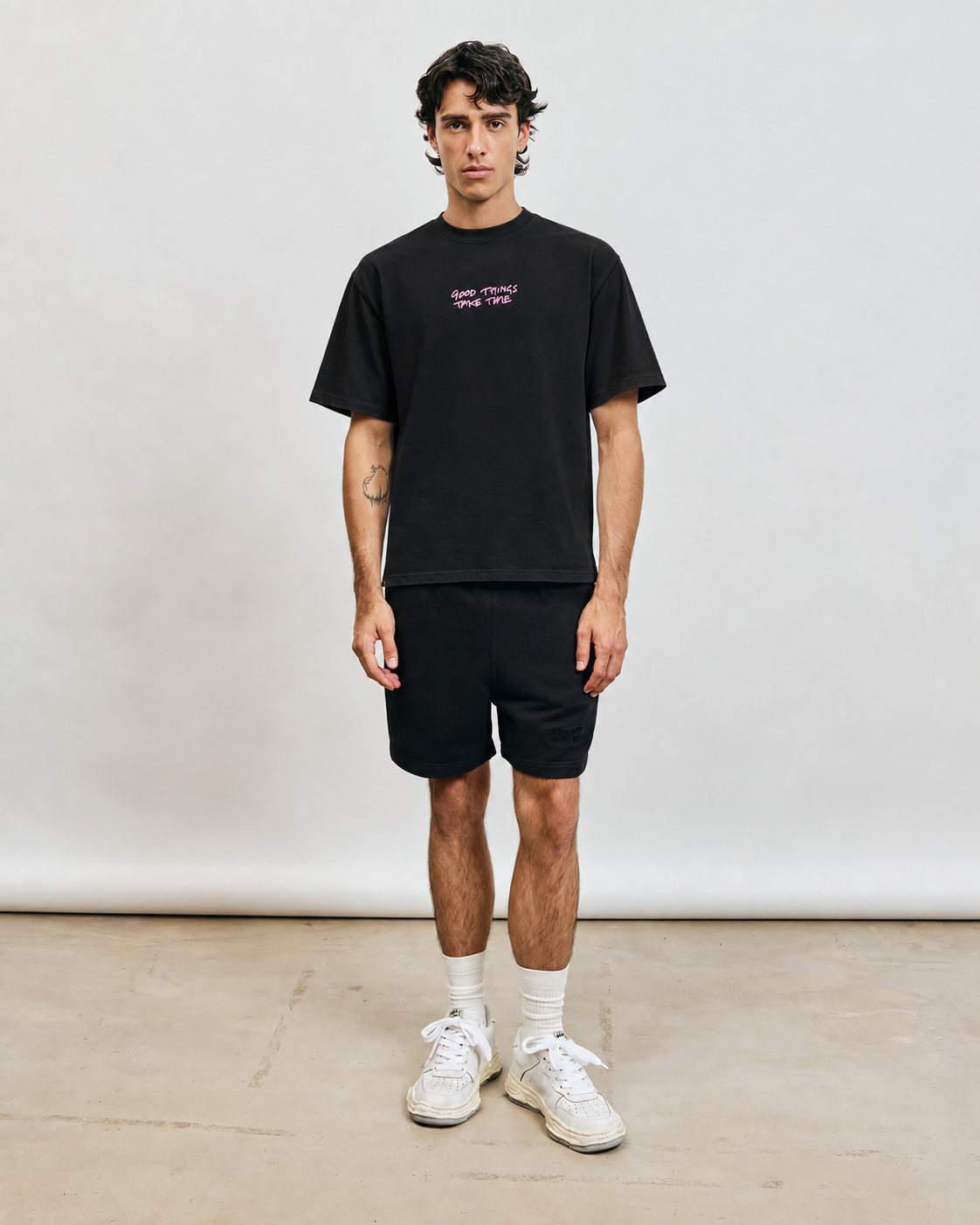 GOOD THINGS GRAPHIC TEE