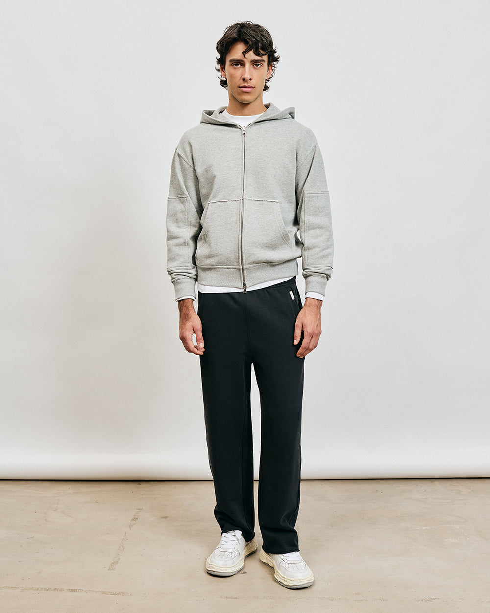 CORE CREWNECK HOODIE