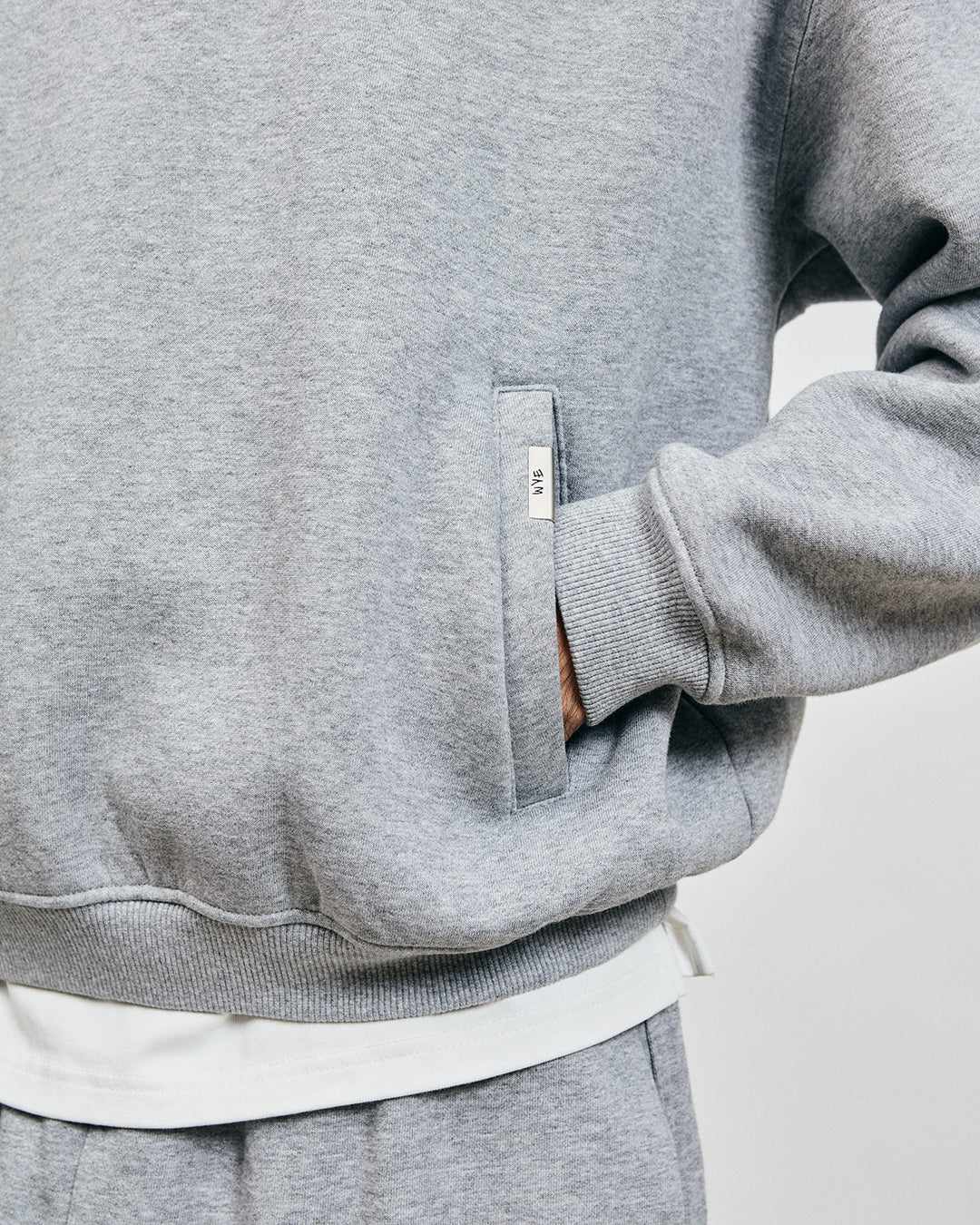 DREAMER HALF-ZIP