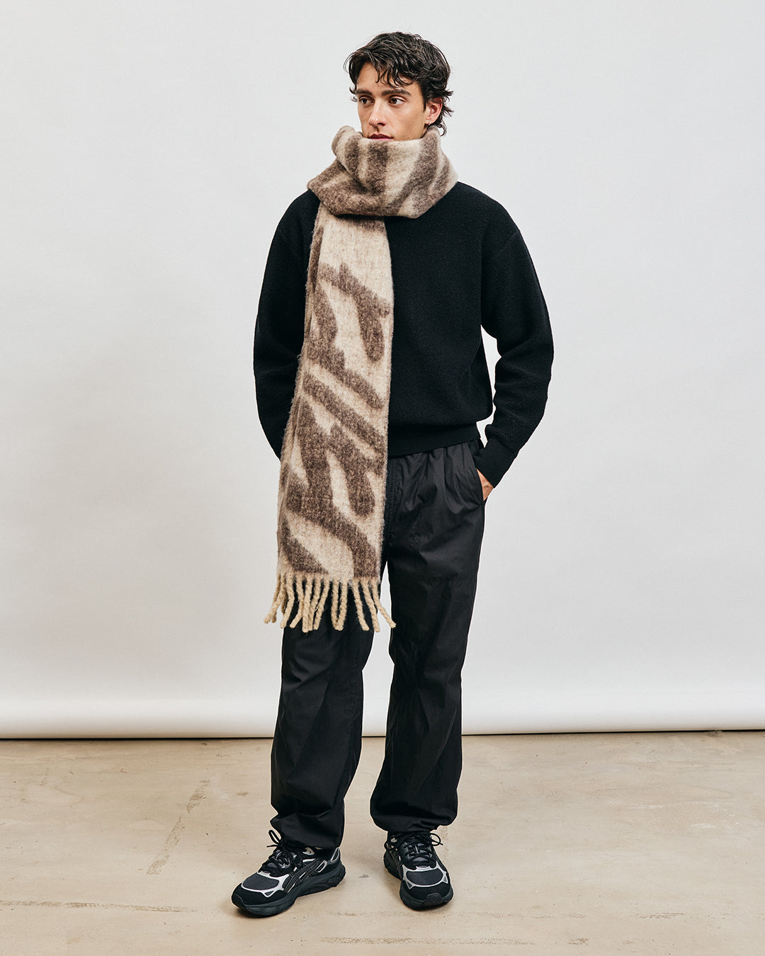 OVERSIZE JACQUARD SCARF