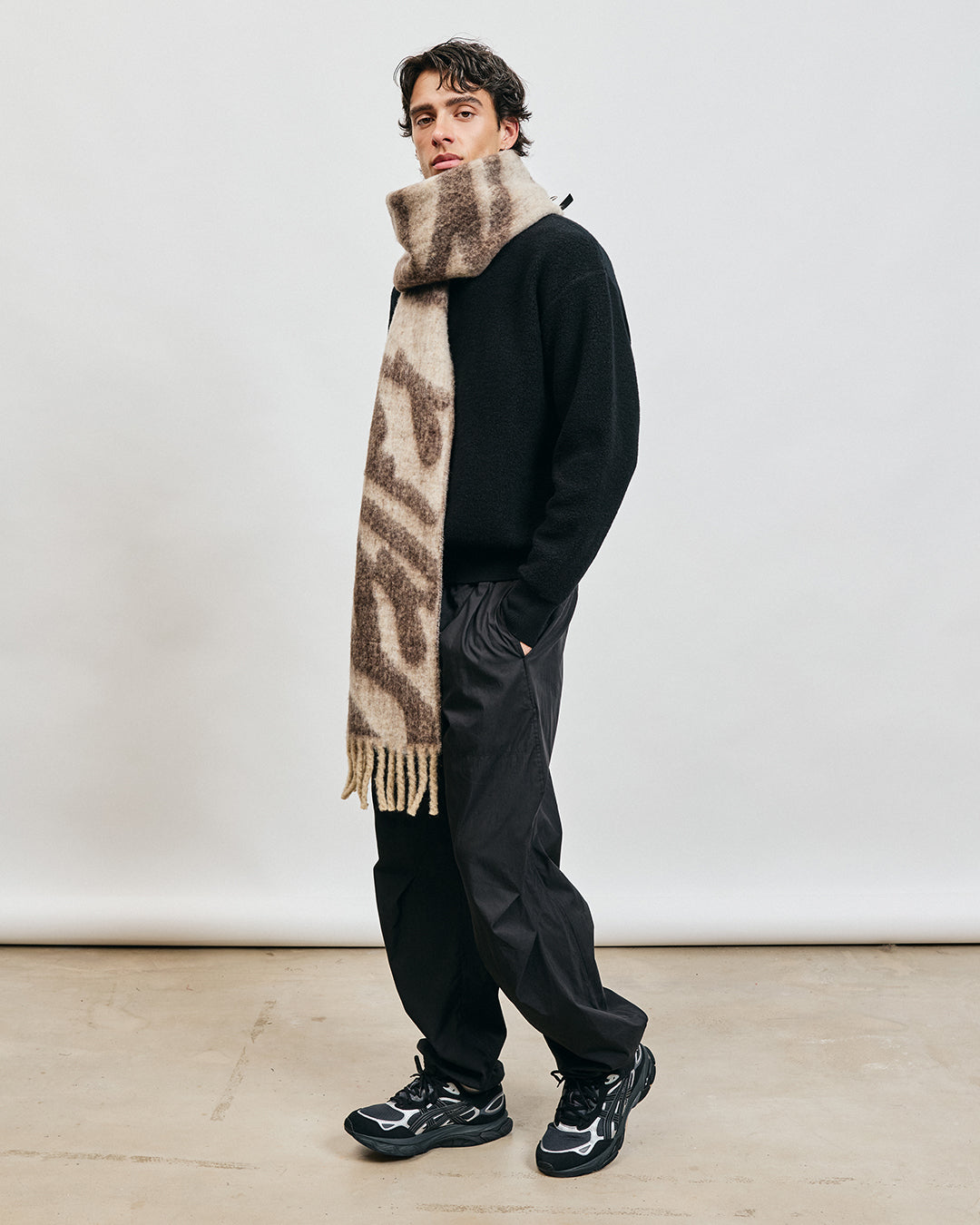 OVERSIZE JACQUARD SCARF