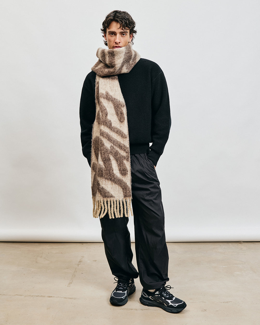 OVERSIZE JACQUARD SCARF