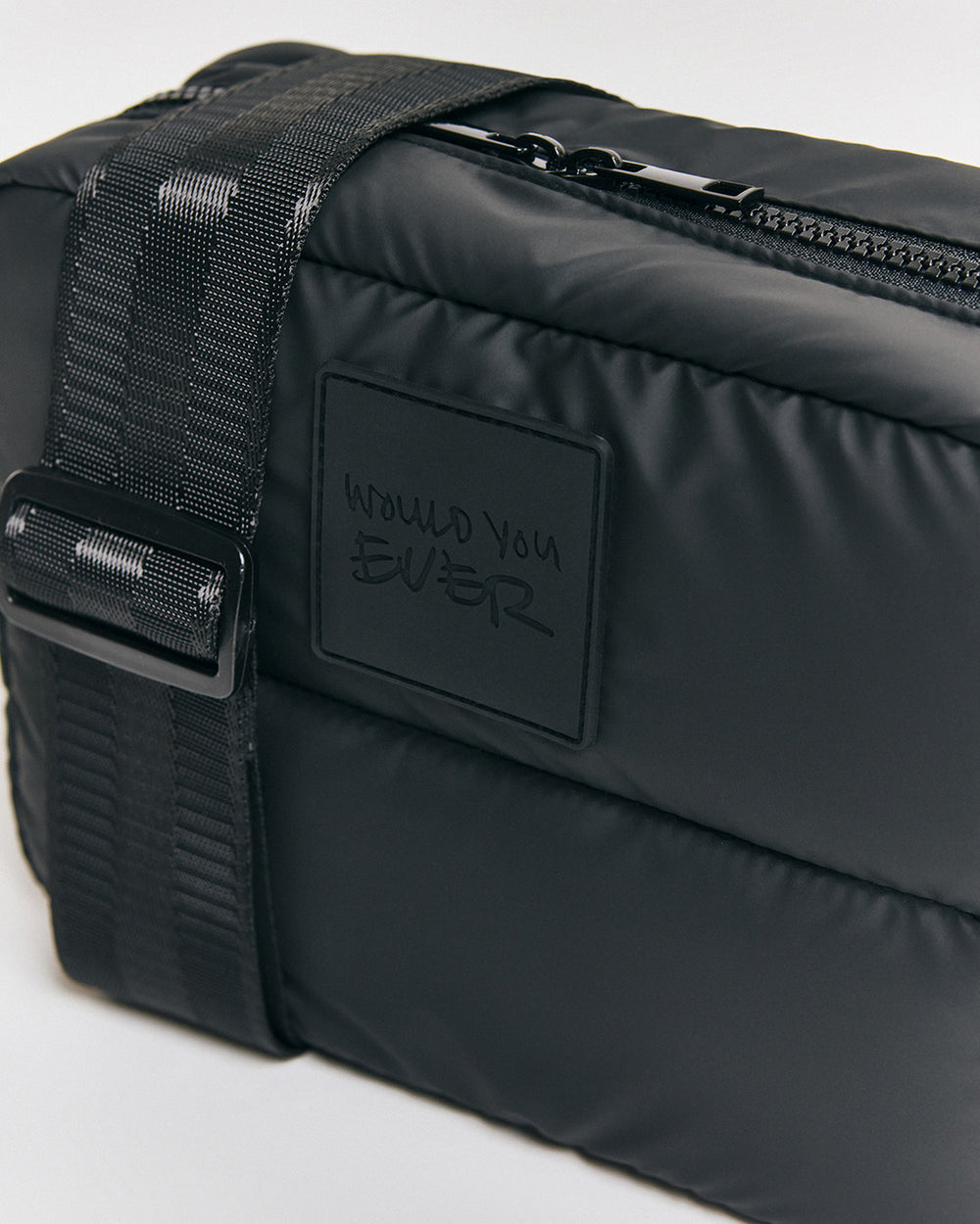PADDED HUNTER BAG