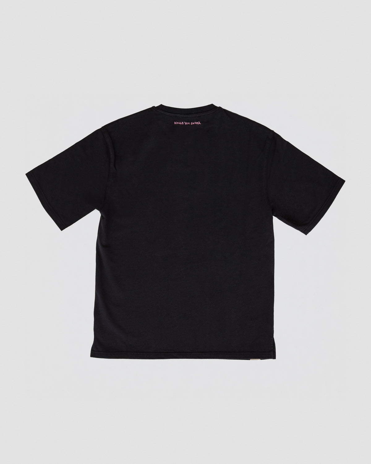 SMILEY GRAPHIC TEE