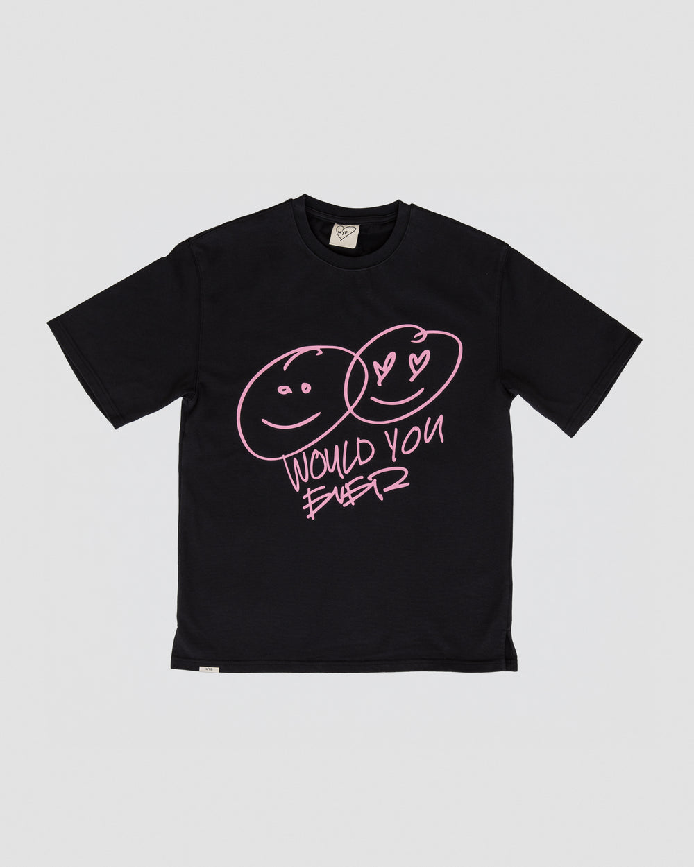 SMILEY GRAPHIC TEE