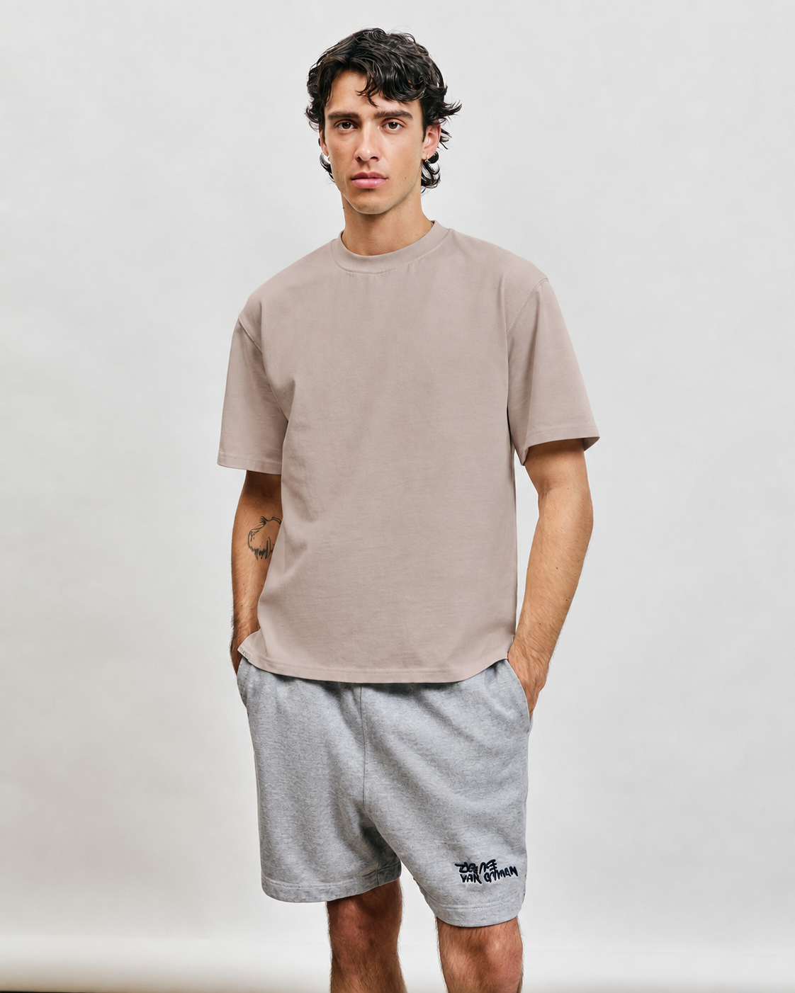 TSHIRT ONE
